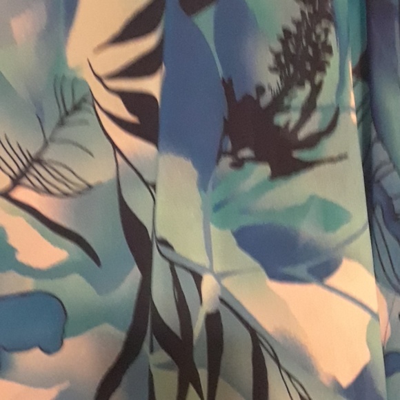 Brownstone Studio 3 piece outfit - Picture 4 of 4